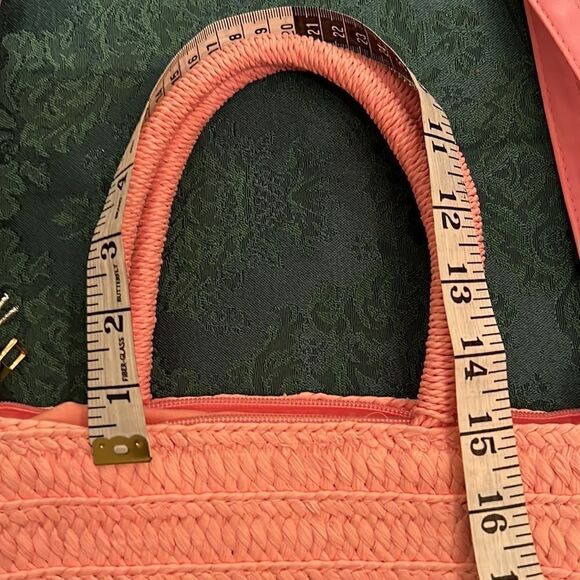 Crossi NWT pink woven straw handbag with handles and removable crossbody strap - Picture 6 of 12